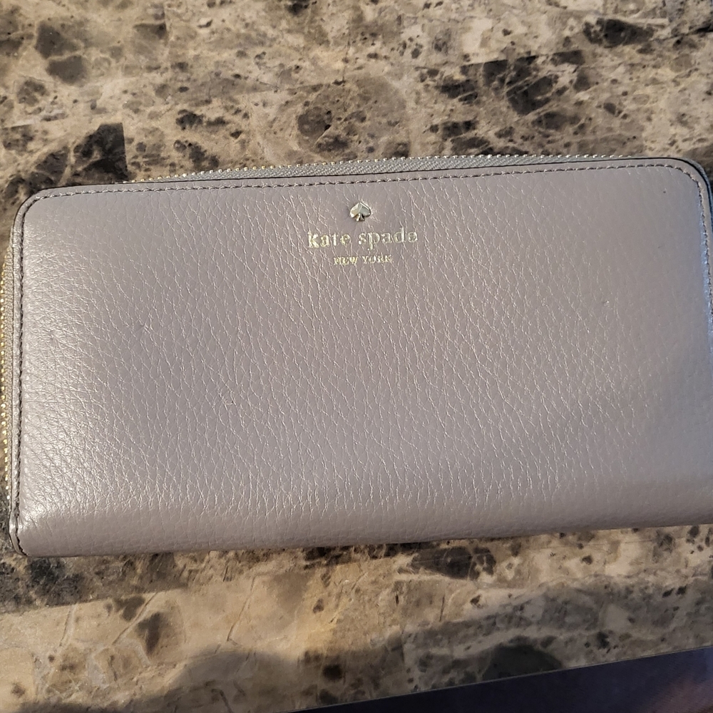 Kate Spade Spencer Wallet